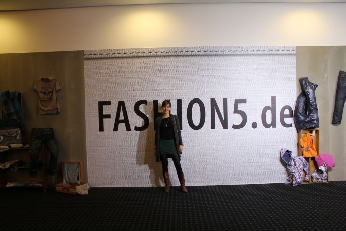FASHION5 in Berlin - Bloggers, Photographers, Action