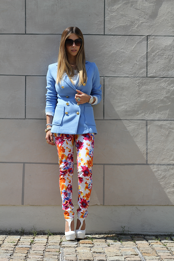 Outfit: Flower Power